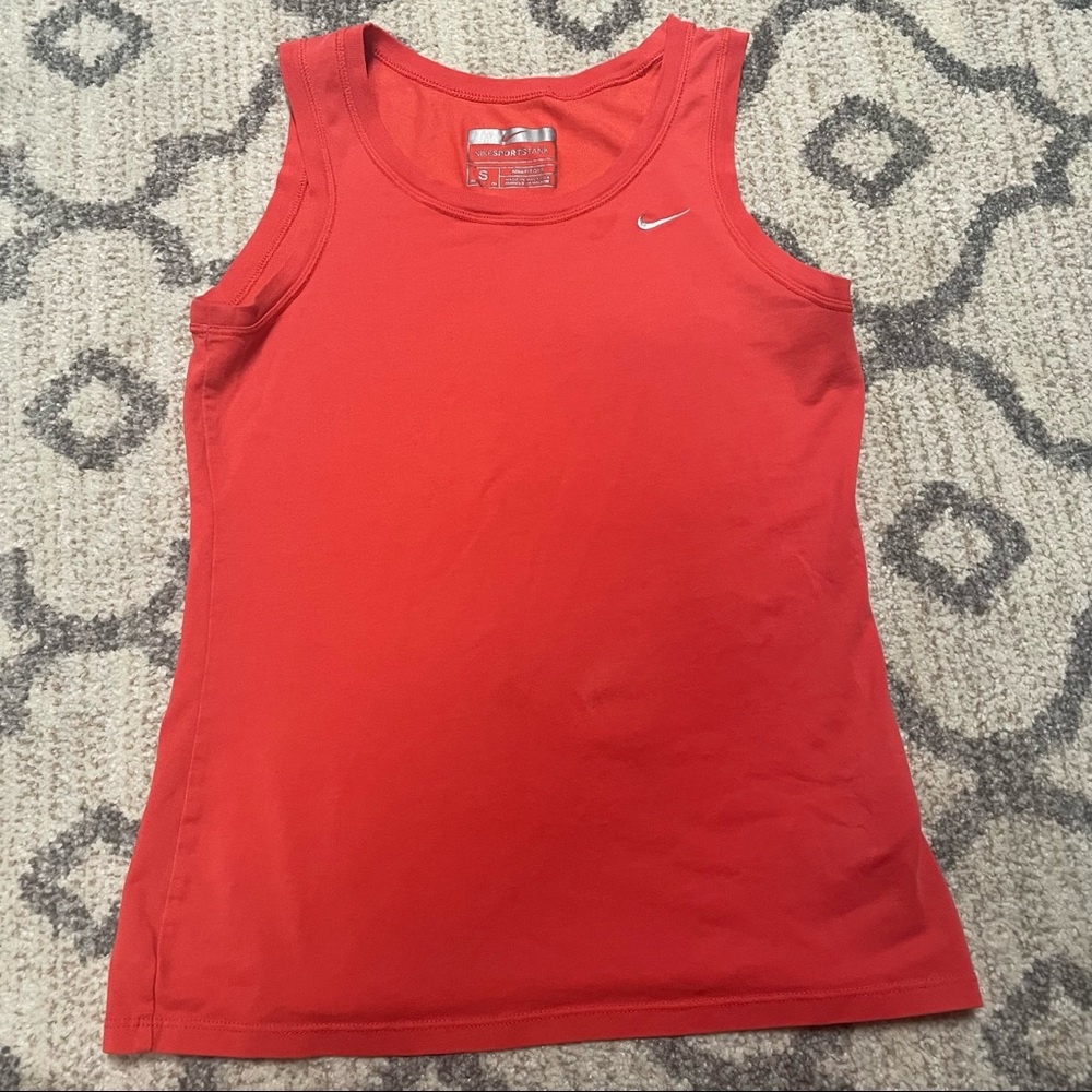 Nike tank top